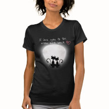Camiseta negra feminina com gatos em 🌙