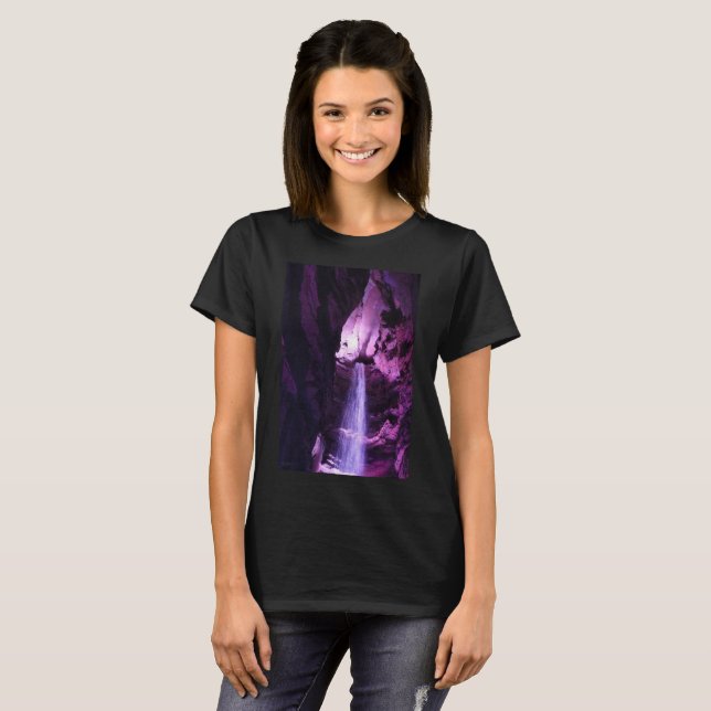 Camiseta negra para mulheres Violet Waterfall (Frente Completa)