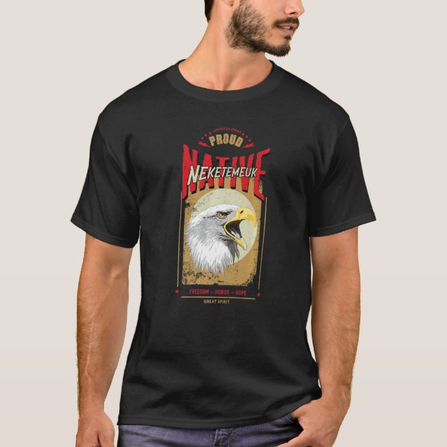 Camiseta Neketemeuk Native American Eagle Spirit (Frente)