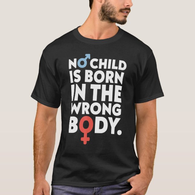 Camiseta Nenhum Filho Está Nascer No Gay Corpo Errado (Frente)