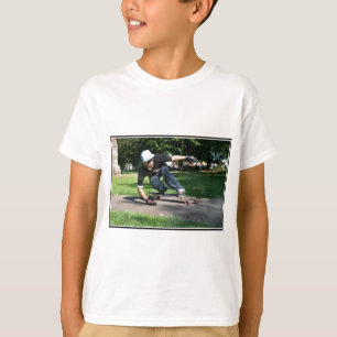 Camiseta nenhum marca fora