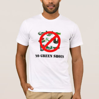 CAMISETA NENHUNS CALÇADOS DO VERDE!