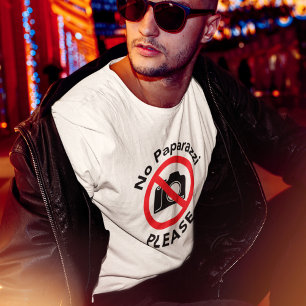 Camiseta Nenhuns paparazzi por favor - quase famosos