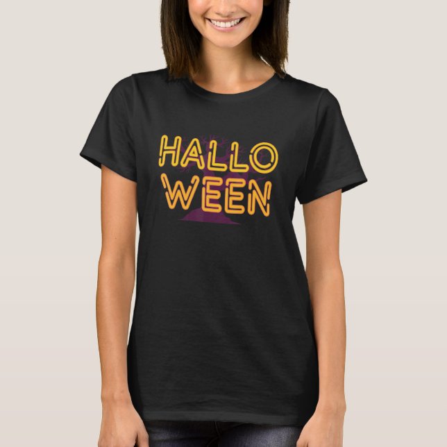 Camiseta Neon Halloween Spooky Tree Design (Frente)