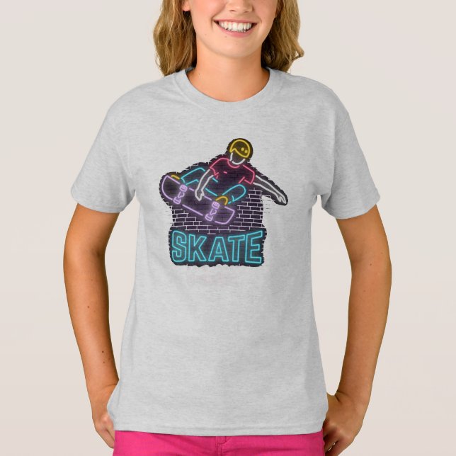 Camiseta Neon Skateboarder (Frente)