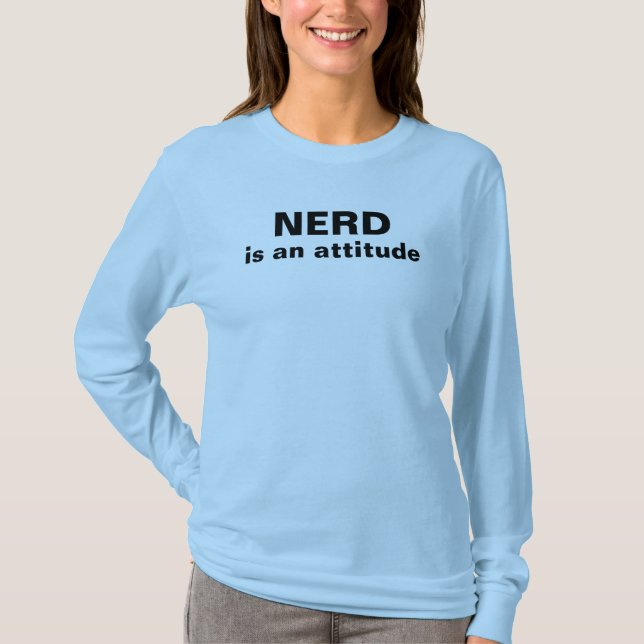 Camiseta NERD é uma atitude (Frente)