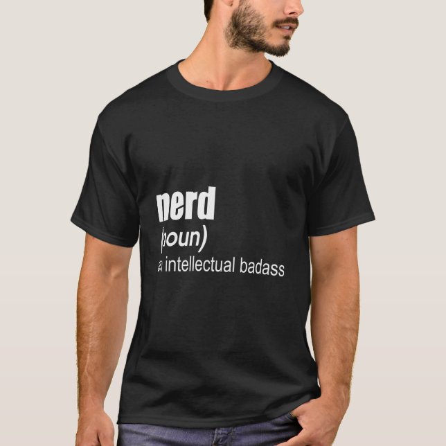 Camiseta Nerd Um Badass Intelectual (Frente)
