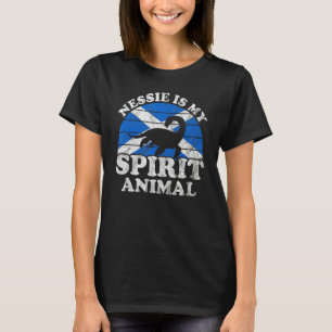 Camiseta Nessie É Meu Espírito Animal Lock Ness Monster Ret
