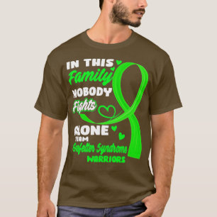 Camiseta Nesta Família Ninguém Luta Sozinho Com A Equipe Kl