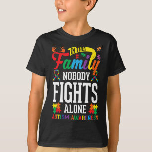 Camiseta Nesta Família Ninguém Luta Sozinho Conscientização