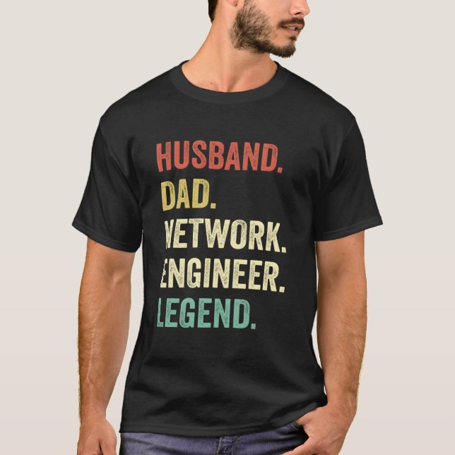 Camiseta Network Engineer Dada Husband Network Specialist (Frente)