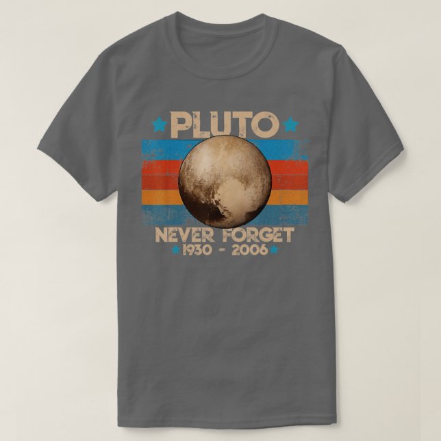 Camiseta Never Forget Pluto (Frente do Design)