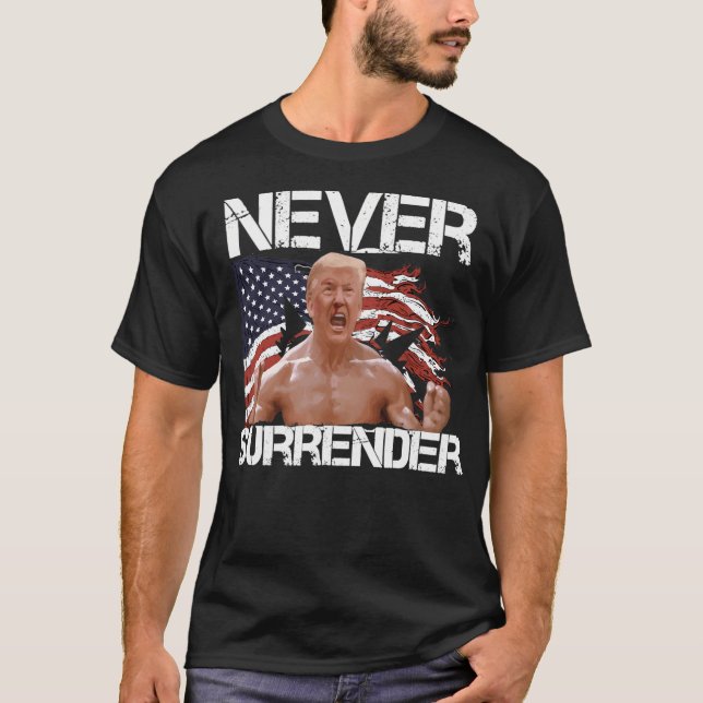 Camiseta Never Surrender Trump Donald 2024 Shot (Frente)