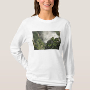Camiseta Névoa entre os picos e vales do Grand Canyon