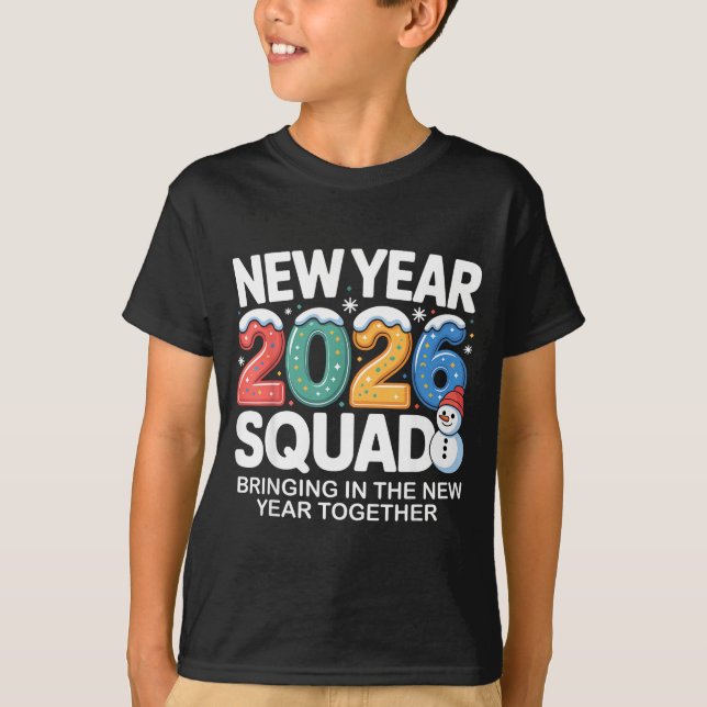 Camiseta New Year 2026 Squad Funny Snowman Holiday Celebrat (Frente)