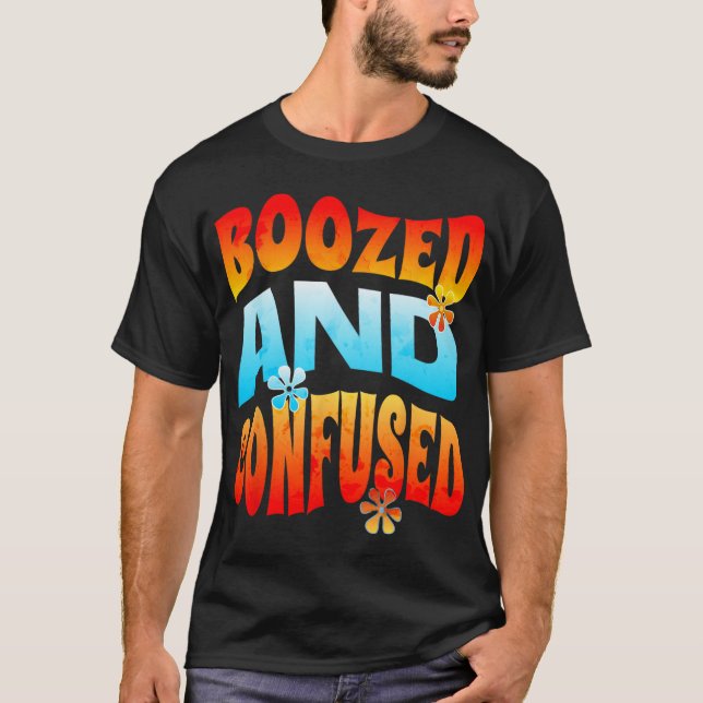 Camiseta New Years Eve Boozed And Confused Retro 2025 Adult (Frente)