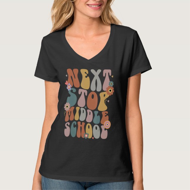Camiseta Next Stop Middle School Groovy Retro 5th Grade Gra (Frente)