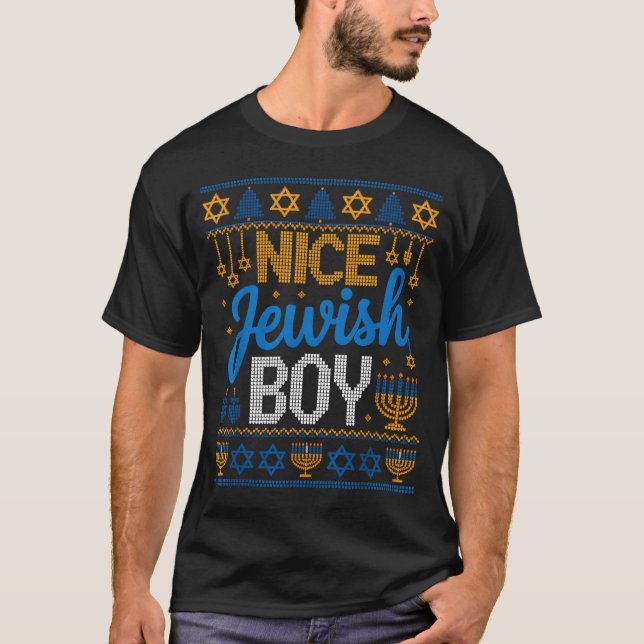 Camiseta Nice Jewish Boy Hanukkah Menorah Dreidel Ugly Swea (Frente)