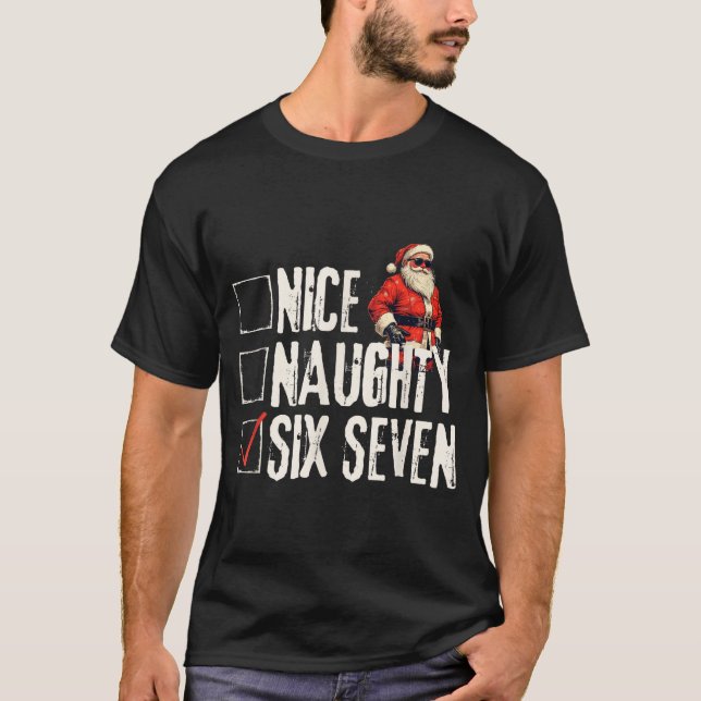Camiseta Nice Naughty Six Seven Brainrot Meme 67 Santa Funn (Frente)