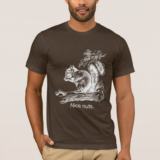 Camiseta NICE NUTS - BRANCO -.png (Frente)