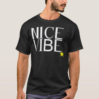 Camiseta NICE VIBE Ichigo [Bleach] Clássica