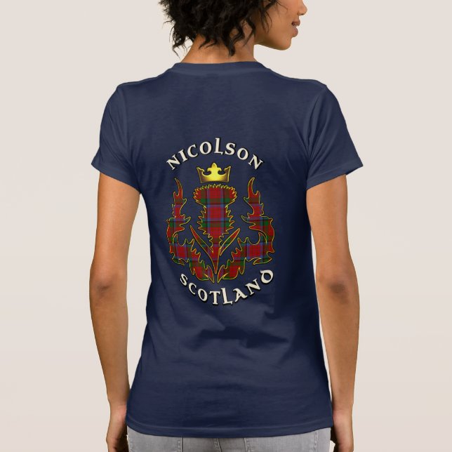 Camiseta Nicolson Clan Crachá & Tartan com Motto Mulheres (Verso)