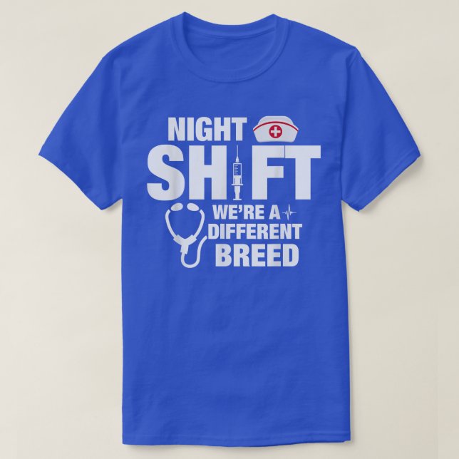 Camiseta Night Shift Different Breed Stethoscope  (Frente do Design)