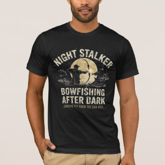 Camiseta Night Stalker Bowfishing After Dark Moon Silhouett