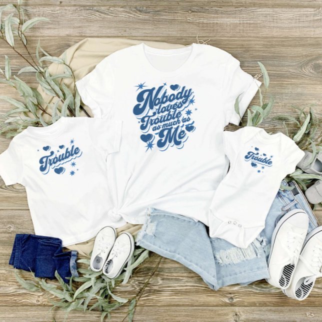 Camiseta Ninguém Adora Problemas Tanto Quanto Eu, Mamãe E E (Criador carregado)