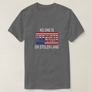 Camiseta Ninguém é ilegal em T-Shirt Roubado