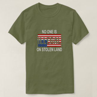 Camiseta Ninguém é ilegal em T-Shirt Roubado