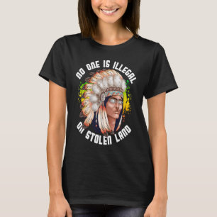 Camiseta Ninguém É Ilegal No Indígenas Roubado.