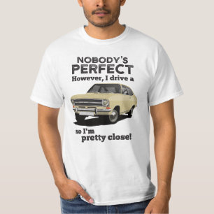 Camiseta Ninguém é perfeito com o golpe de Kadett B