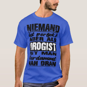 Camiseta Ninguém É Perfeito, Mas Como Um Dragão Fecha 3
