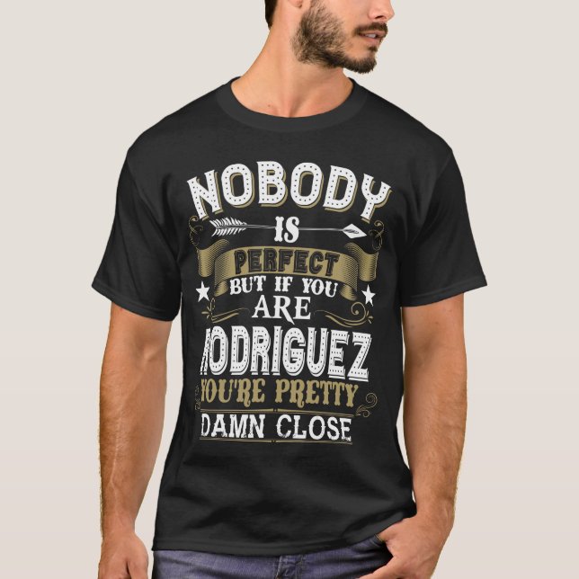 Camiseta Ninguém É Perfeito, Mas Você É O Nam Da Família RO (Frente)