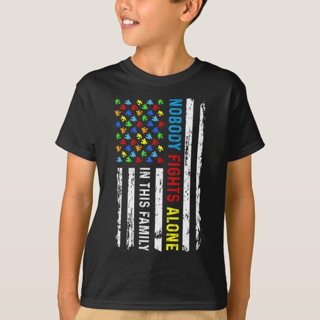 Camiseta Ninguém Luta Sozinho Com A Quebra-cabeça De Bandei (Frente)