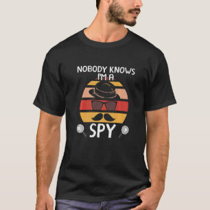 Camiseta Ninguém Me Conhece Como Espião, Detetive Secret Sp
