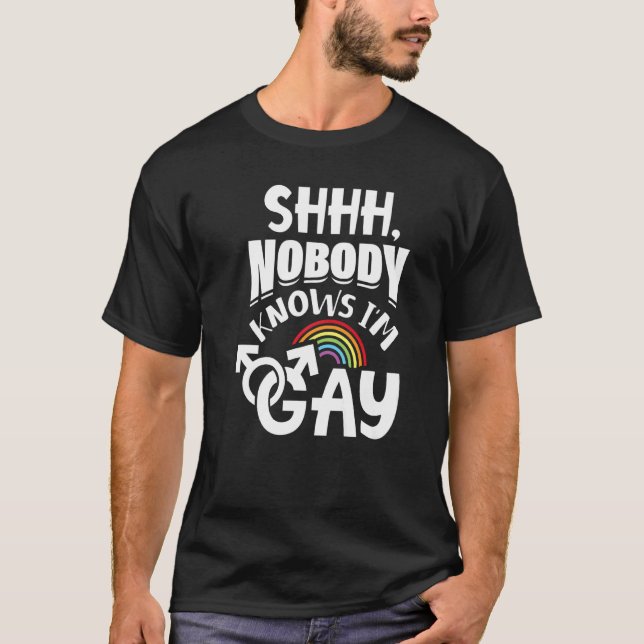 Camiseta Ninguém sabe que sou Gay Lgbt Pride 1 (Frente)