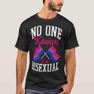 Camiseta Ninguém sabe que sou uma dama de bandeiras do orgu