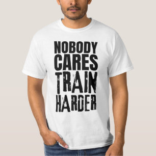 Camiseta Ninguém se preocupa em treinar mais