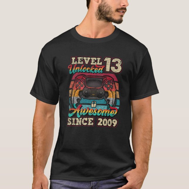 Camiseta Nível 13 Desbloqueado Incrível Desde o Aniversário (Frente)