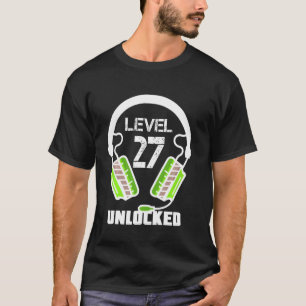 Camiseta Nível 27 Desbloqueado Vídeo Engraçado de Aniversá