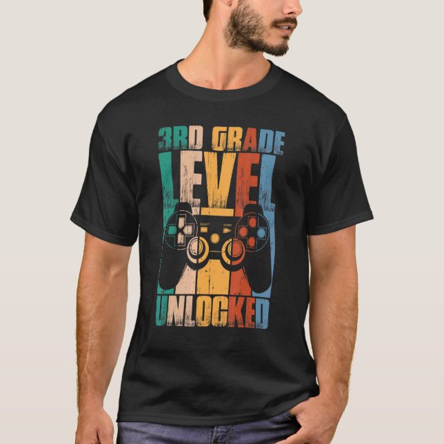 Camiseta Nível 3º Desbloqueado De Volta Para O Jogo Escolar (Frente)