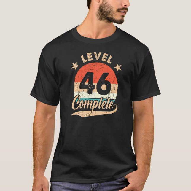 Camiseta Nível 46 Retro 46º Aniversário de Casamento (Frente)