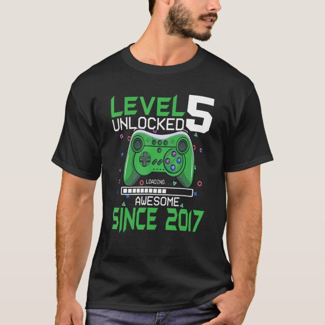 Camiseta Nível 5 Desbloqueado Incrível Desde 2017 5 Birthda (Frente)