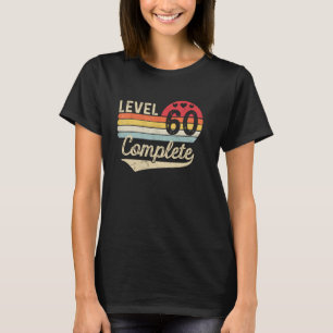 Camiseta Nível 60 Completo 60º Aniversário de Casamento 60