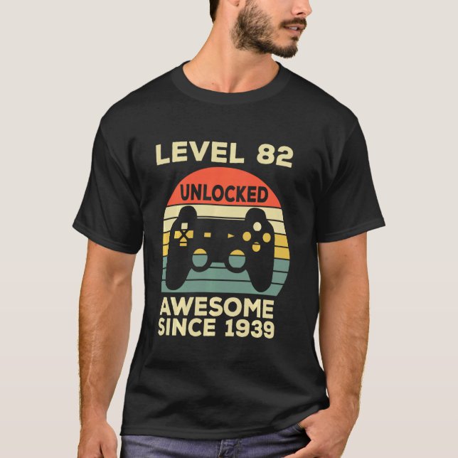 Camiseta Nível 82 Aniversário Desbloqueado Si Fantástico Co (Frente)