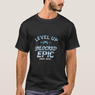 Camiseta NÍVEL ATINGIDO DESBLOQUEADO ÉPICO DESDE 2010 Jogos