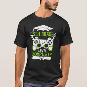 Camiseta Nível de 5 Graduação Concluído é Graduado no 5 Gra