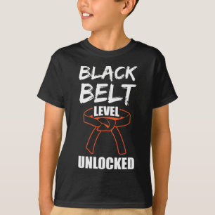 Camiseta Nível de cinta preta desbloqueado 1